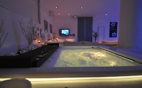 Suite White Elegance