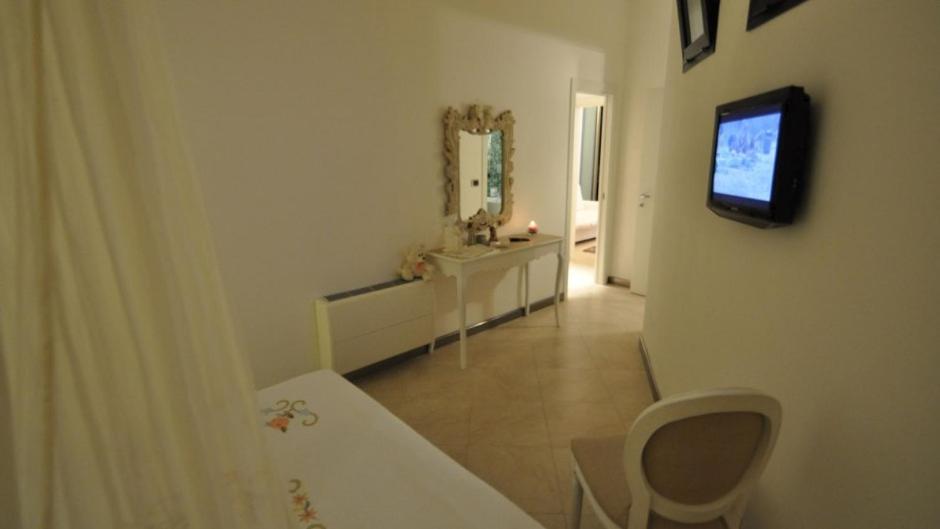 Suite White Elegance กัลลีโปลี ภายนอก รูปภาพ